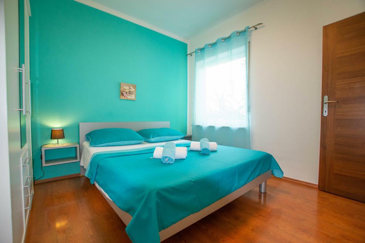 Jela Apartment 7 พูลา ภายนอก รูปภาพ