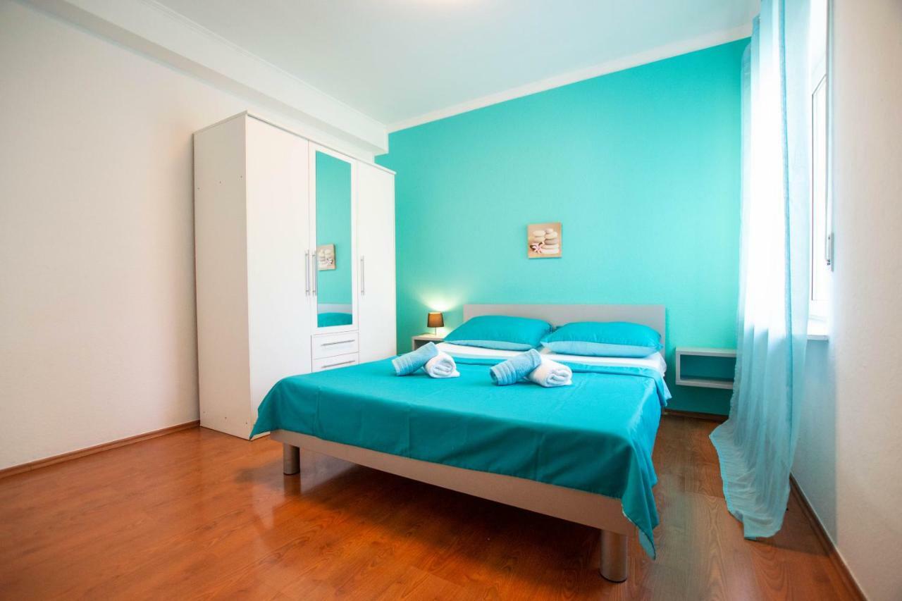 Jela Apartment 7 พูลา ภายนอก รูปภาพ