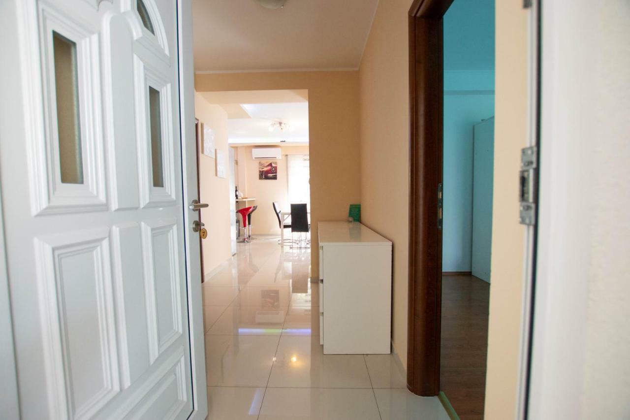 Jela Apartment 7 พูลา ภายนอก รูปภาพ